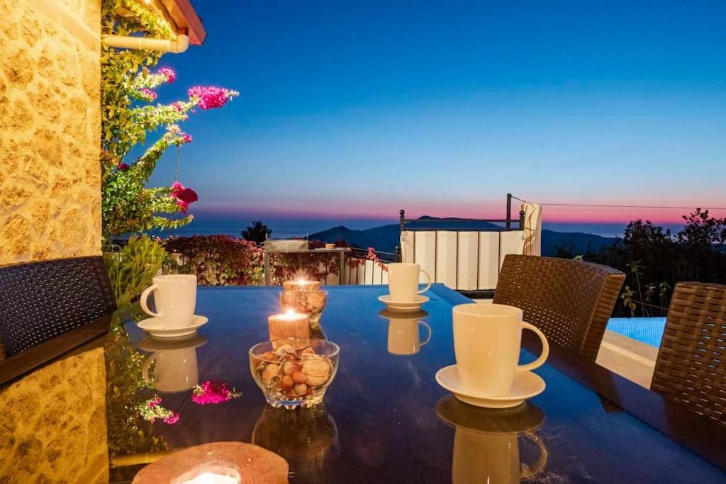 Panoromik Deniz Manzarasi Hilal * Kas